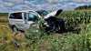 Polizeilehrlinge bei Unfall verletzt: Vito touchiert Baum nach Zusammenstoß mit Traktor
