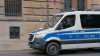 (UPDATE) Er griff einen 16-Jährigen mit einem Messer an - Haft! Mit Händen versuchen Ersthelfer blutüberströmten Bauch zuzuhalten: Amateuraufnahmen (EXKLUSIV) von Messerstecherei am Dresdner Hauptbahnhof, Anwohner besorgt + Augenzeuge (Vox-Pops): Polizei zeigt am Tag danach Präsenz, viele Sorgen über Messergewalt in Dresden + O-Ton Polizei