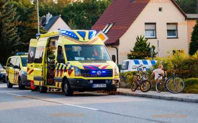 Bei Familienausflug: Radfahrer stürzt und stirbt noch vor Ort: Familie ist schwer geschockt und muss betreut werden