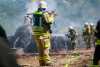 NEUE INFOS: Hitze begünstigte offenbar Traktor-Brand mitten im Wald! Bei Gluthitze von über 32 Grad: Forst-Traktor geht auf Waldlichtung plötzlich in Flammen auf - Feuerwehr versucht Übergreifen auf Wald zu verhindern: schweißtreibender Einsatz für die Kameraden - Hitzewarnung in der Region