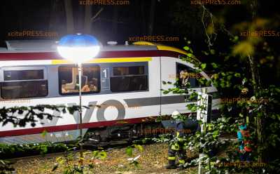 Stillstand im Zugverkehr nach erstem Herbst-Sturm: Sturmtief Elena sorgt für umgestürzte Bäume