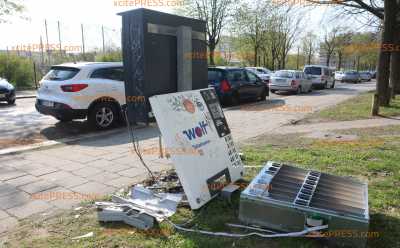 Zigarettenautomaten gesprengt: 2 Jugendliche vorläufig in einem Fall festgenommen