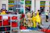 Chemie-Einsatz in Bautzener Innenstadt: Wie im Labor: Hobby-Chemiker bunkert Unmengen an Chemikalien in seiner Wohnung