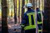 Waldboden gerät bei Skaska in Brand!: Waldbrandwachtürme entdecken das Feuer