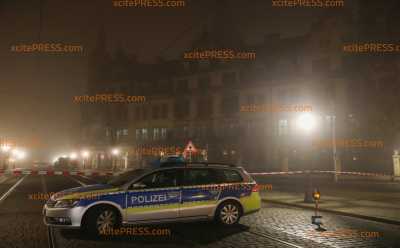 Nach Millionenraub: Spurensicherung auch noch bis in die Nacht: Polizei hat weiterhin weiträumig abgesperrt