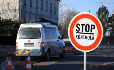 Grenzen nach Tschechien sind geschlossen: Tschechische Polizei lässt niemanden mehr ins Land