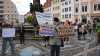 Corona-Protest: "Nicht rechts, nicht links, sondern gemeinsam! Für eine gesunde Gesellschaft"
