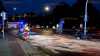 Bei "Rot" über die Ampel: PKW kollidiert mit Motorrad: Zwei Personen verletzt
