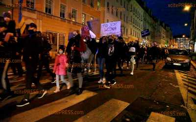 Proteste gegen Abtreibungsgesetz : Tausende Demonstranten in Zgorzelec