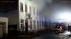 Ehemaliger Gasthof "Herr Gevatter" in Vollbrand: Zahlreiche Feuerwehren kämpfen gegen Flammen: Brandstiftung - 100.000 Euro Schaden