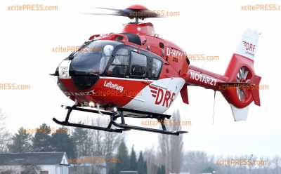 Zweiter Hubschrauber für Covid-Luftbrücke in Bautzen: Schwere Corona-Fälle aus Sachsen sollen nach Rostock und Lübeck geflogen werden