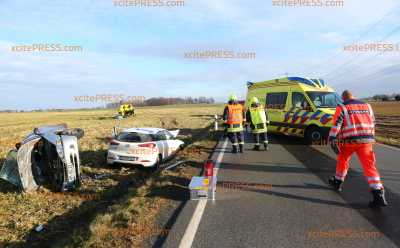 Frontalcrash: Zwei Personen schwer verletzt: Rettungshubschrauber im Einsatz