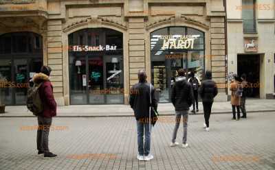 Frisöre öffnen wieder in Sachsen: Großer Andrang fürs Haareschneiden: Öffnung unter strengen hygienischen Auflagen
