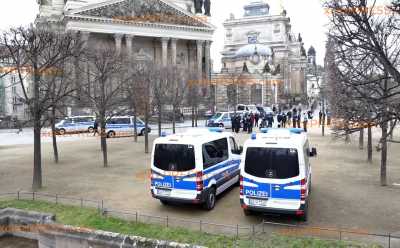Erneut Großeinsatz für die Polizei wegen verbotener Querdenker-Demo in Sachsen: Festnahme nach Angriff auf Medienvertreter