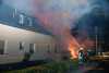 Flammeninferno in Dorf nahe Bautzen!: Brand an einem Wohnhaus - ein Mann verletzt