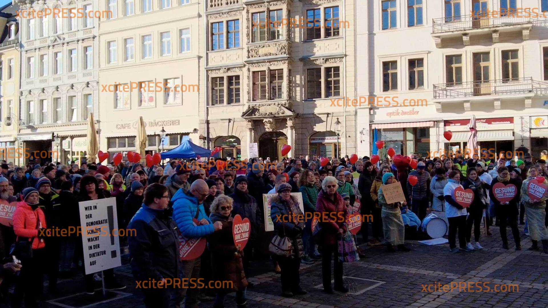 Protest gegen die Impfpflicht: Etwa 500 Teilnehmer bei Demonstration in Zittau